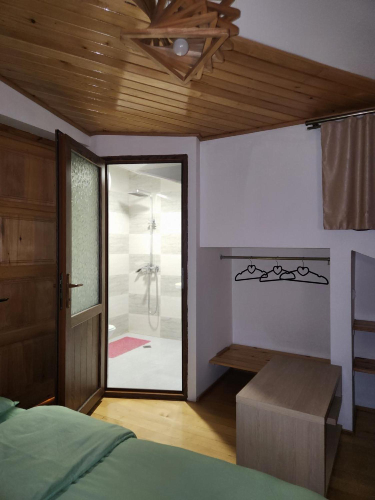 Sanli Hotel เมสเตีย ภายนอก รูปภาพ