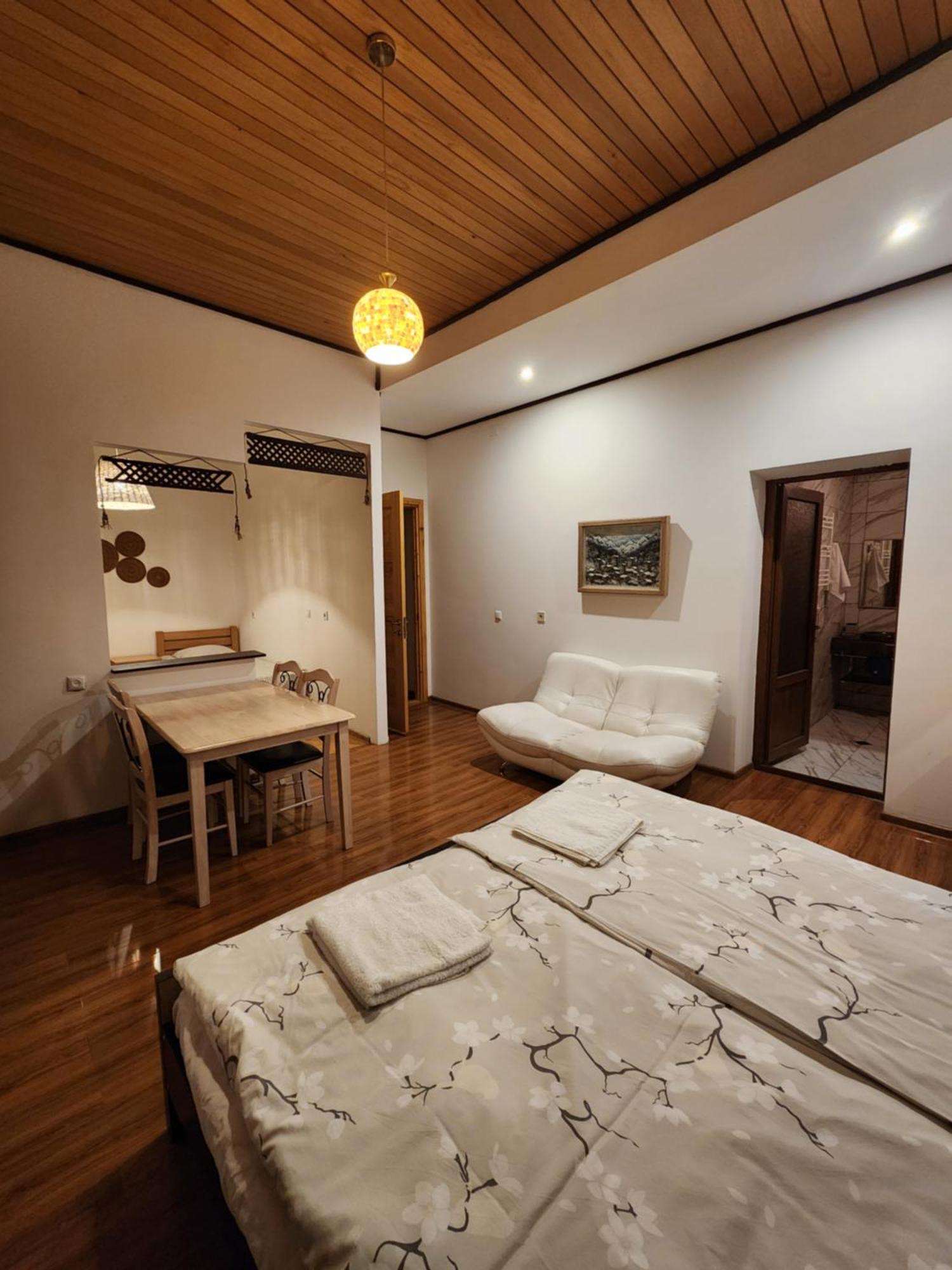 Sanli Hotel เมสเตีย ภายนอก รูปภาพ